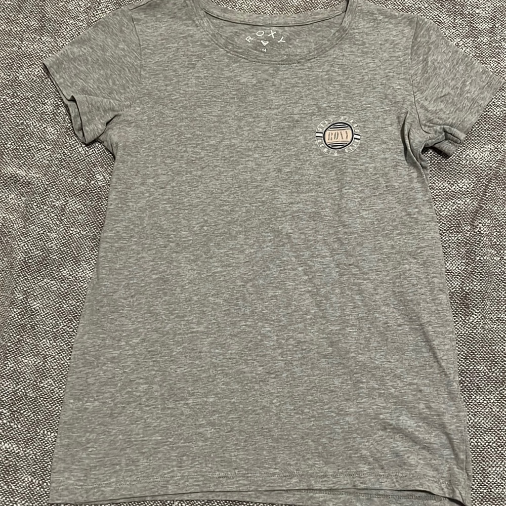Girls Roxy tshirt